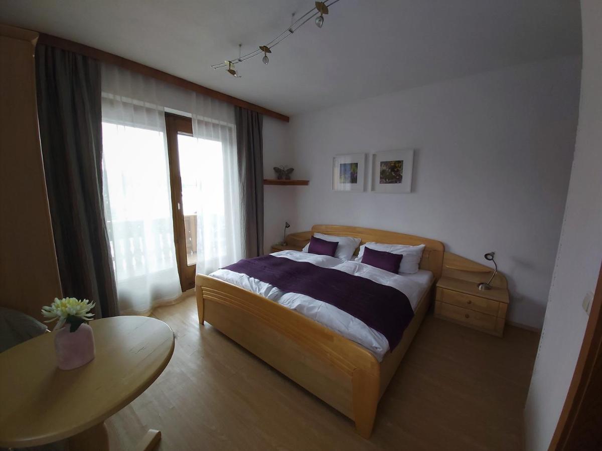 B&B Pension Karlsdorfer Hof Seeboden Extérieur photo