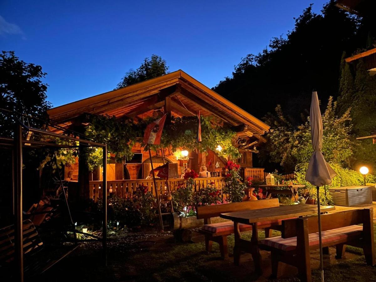 B&B Pension Karlsdorfer Hof Seeboden Extérieur photo