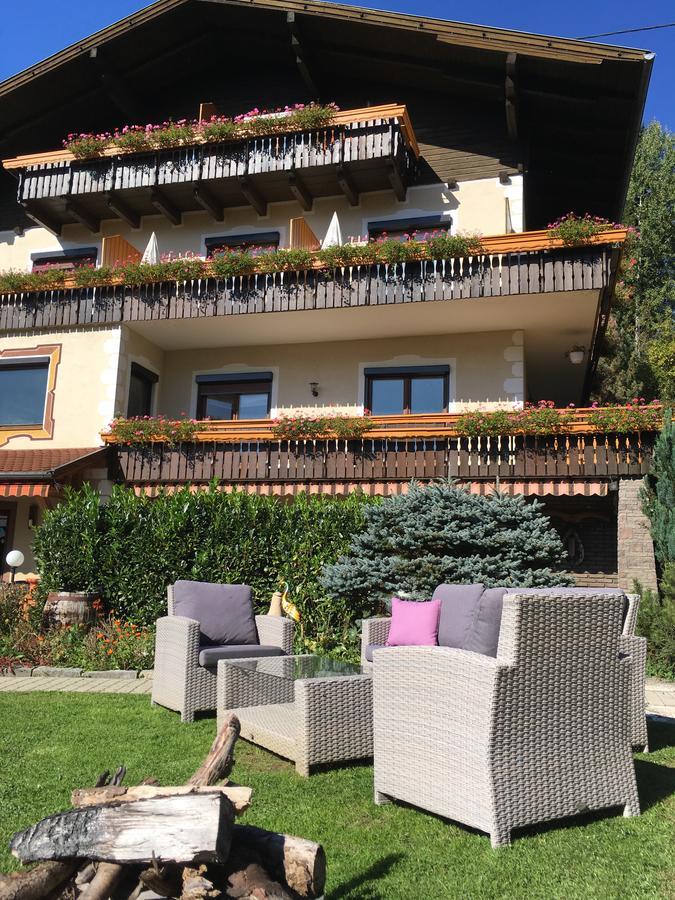 B&B Pension Karlsdorfer Hof Seeboden Extérieur photo